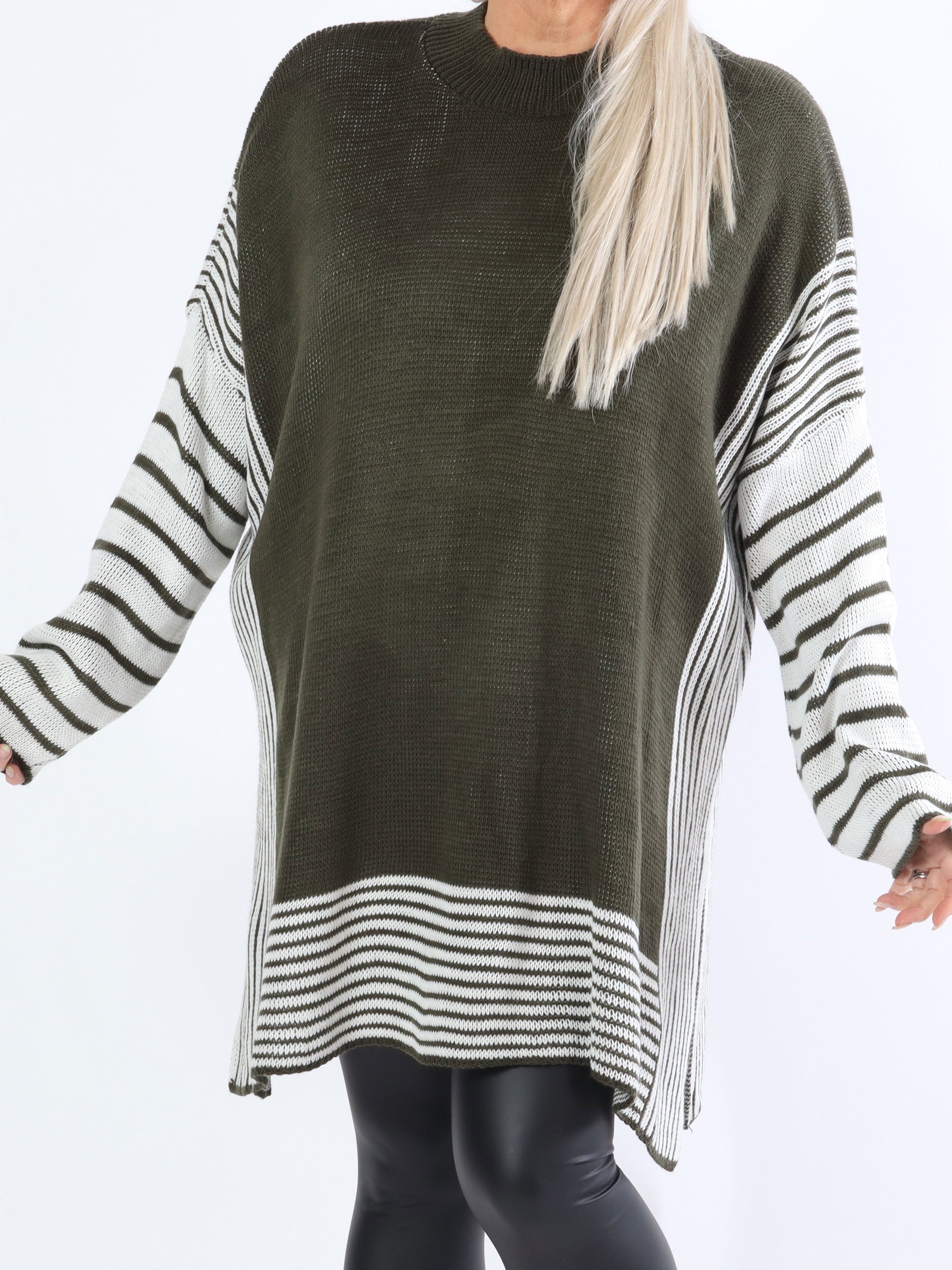 Akulina - Randig plus size-stickning med polotröja